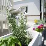 Semesterbostad Seaside Family Friendly House With A Swimming Pool Okrug Donji, Ciovo - 17587 Donji Okrug (Ciovo)