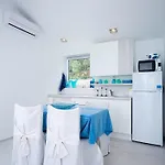 Seaside Family Friendly House With A Swimming Pool Okrug Donji, Ciovo - 17587 Donji Okrug (Ciovo)