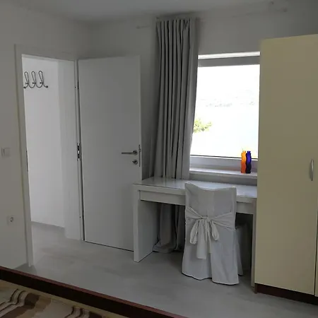 Holiday home Seaside Family Friendly House With A Swimming Pool Okrug Donji, Ciovo - 17587 Donji Okrug (Ciovo)