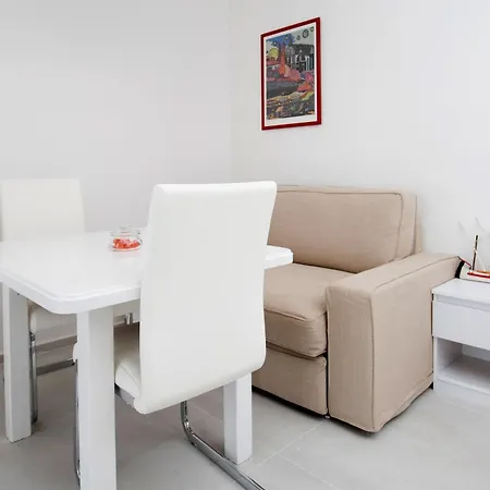 Seaside Family Friendly House With A Swimming Pool Okrug Donji, Ciovo - 17587 *